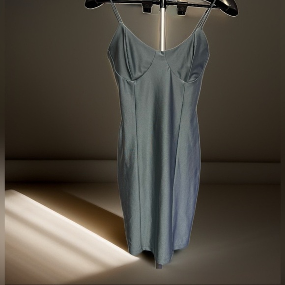 Popular 21
Sleek Women's Chemise in Blue - Picture 3 of 7